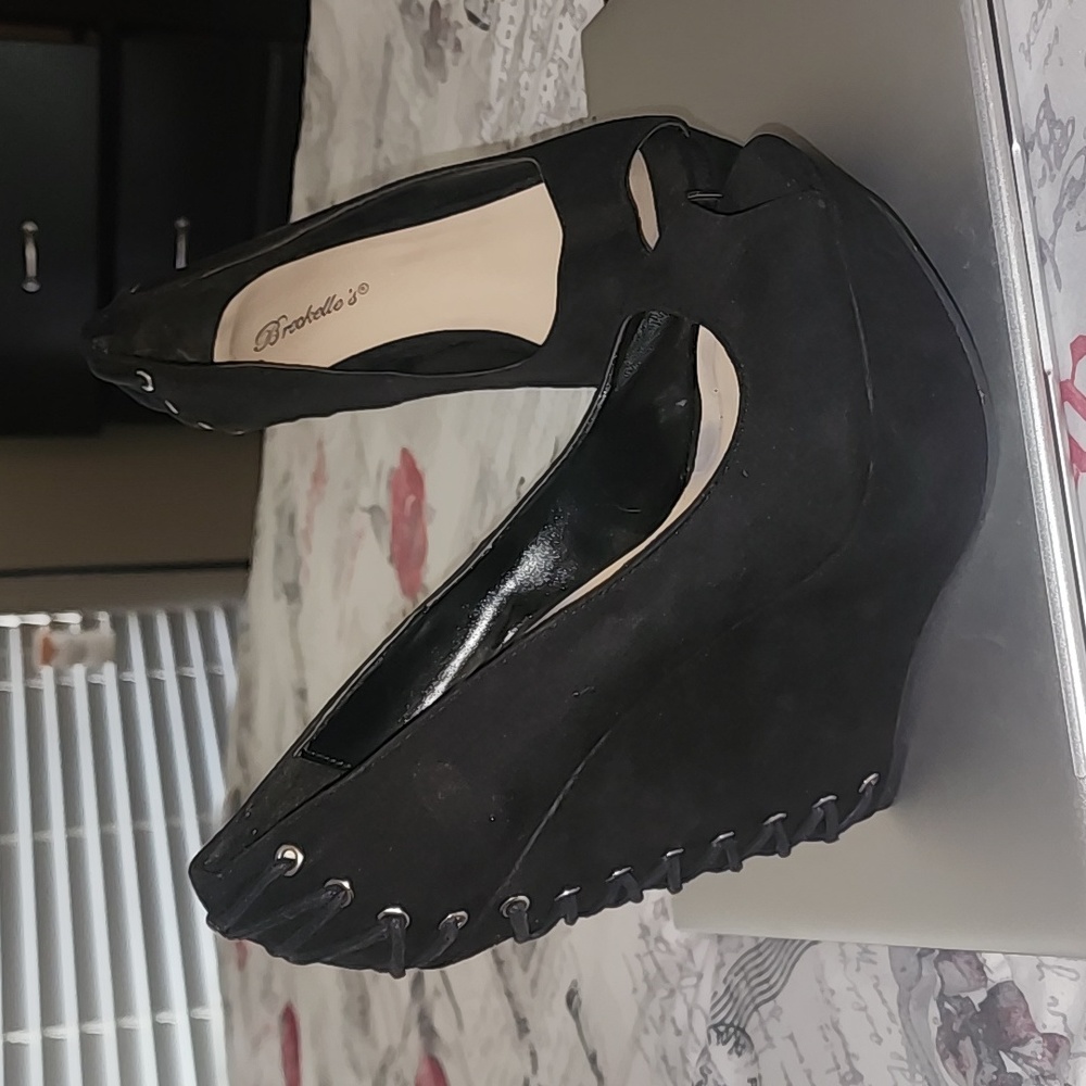 Suede Wedge Heel Shoes